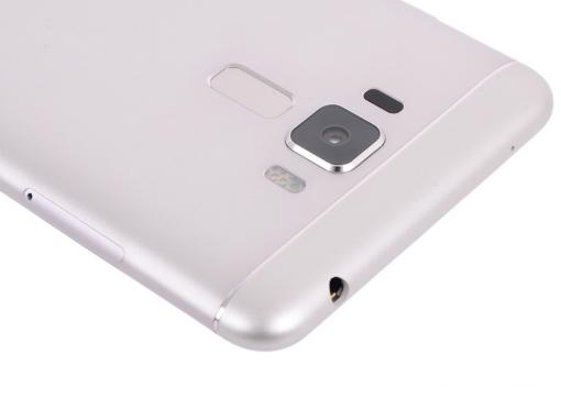Смартфон Asus ZenFone 3 Laser (ZC551KL/Metal/Silver) Qualcomm MSM8937 (1.4/2G/32G/MicroSD/5.5