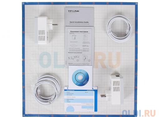 Адаптер TP-LINK TL-PA4020PKIT Базовый комплект адаптеров Powerline стандарта AV500 со встроенной розеткой