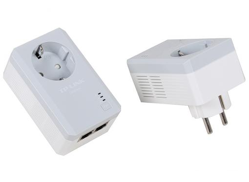 Адаптер TP-LINK TL-PA4020PKIT Базовый комплект адаптеров Powerline стандарта AV500 со встроенной розеткой
