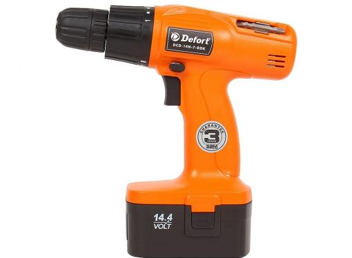 Аккумуляторный шуруповерт Defort DCD-14N-7-BDK